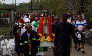 Festa do Bom Jesus na Ilha Diana em Santos