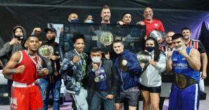 Boxe de Santos fatura quatro cinturões em São Paulo
