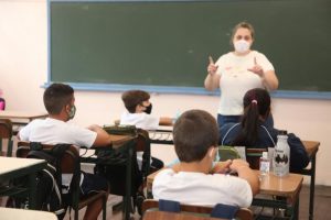 Santos transmitirá aulas pela TV aberta para alunos da rede municipal