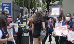 Estudantes com covid-19 podem pedir reaplicação da prova do Enem