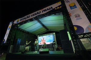 Shows agitam final de ano em Praia Grande