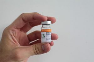 Sinovac vai desenvolver versão da Coronavac para combater variante Ômicron