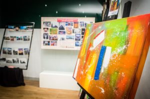 Exposição em São Vicente valoriza talentos da cidade
