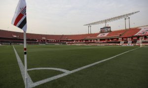 Governador de São Paulo recomenda ocupação menor em eventos