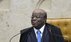Joaquim Barbosa prefere Ciro