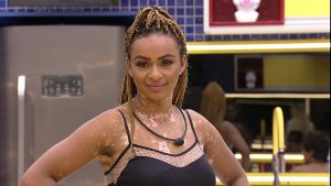 Vitiligo: dermatologista explica doença da participante Natália Deodato do BBB22