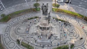 Abraço coletivo homenageia o santista José Bonifácio