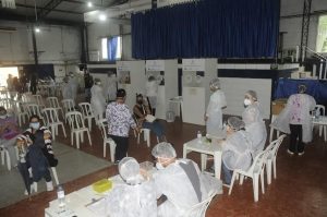 Clube Atlético Santa Cecília reabre para atendimentos de gripe e covid em Santos