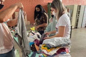Fundo Social recebe doações para famílias atingidas por incêndio no Dique das Caixetas