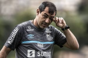 Queda de Carille evidencia crise em gigantes paulistas?