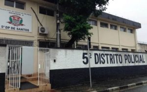 Grupo explode delegacia em Santos para tentar resgatar preso