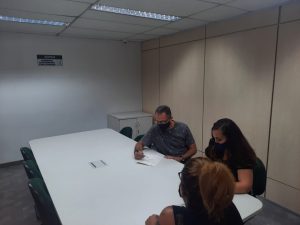 Santos inicia transmissão ao vivo de compras e contratações públicas