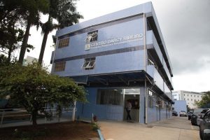 Escolas iniciam adequação à AVCB
