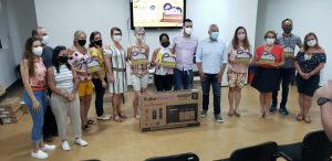 Escolas municipais de Santos recebem prêmio por reciclagem de óleo de cozinha