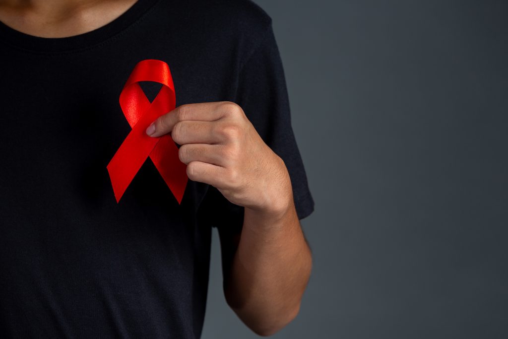 Primeira mulher curada do HIV a partir do transplante de células-tronco
