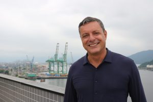 Bons números não nos garantem acomodação, diz prefeito de Santos