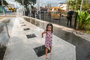 Fonte interativa de Praia Grande tem horário estendido
