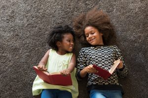 Confira 6 dicas para ajudar a criança a despertar o gosto pela leitura