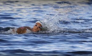 Atleta de Santos, Ana Marcela Cunha é campeã da Copa Europeia de Águas Abertas
