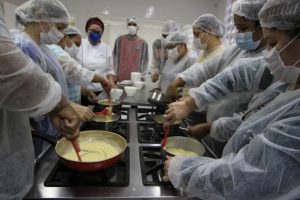 Vilas Criativas de Santos abrem mais de 50 vagas em cursos de culinária