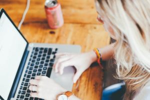 Trabalhar com marketing digital é seguro?