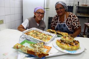 Vilas criativas de Santos inscrevem para cursos de culinária e beleza