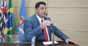 Presidente da Câmara de Guarujá morre em acidente de carro