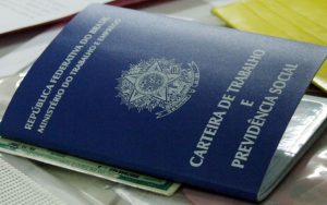 Curso em Praia Grande oferece orientação de carreira para quem está em busca de emprego