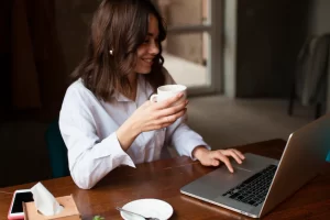 Vilas Criativas de Santos oferecem oficinas para incentivar mulheres ao empreendedorismo