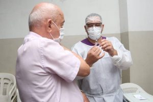 Santos inicia vacinação contra a gripe