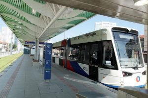 Obras do VLT em Santos bloqueiam dois trechos no Macuco a partir desta segunda-feira