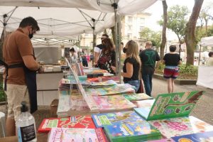 Artesãos podem se inscrever para participar de feira Feito em Santos