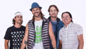 Falamansa traz forró para o palco do Arena Club em Santos