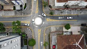 Em Santos, bairro do Marapé ganha novas minirrotatórias