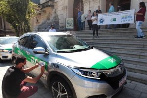 Companhia de táxi é a primeira do setor em Santos a receber selo de acessibilidade