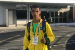 Boxeador de São Vicente defende Seleção Brasileira em torneio estudantil