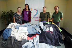 Fundo Social de Solidariedade de Praia Grande recebe doação de agasalhos