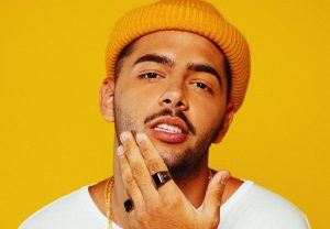 Pedro Sampaio faz show nas comemorações de aniversário de Bertioga