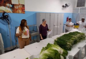 Instituições santistas recebem doação de alimentos de agricultura familiar