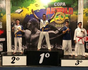 Caratecas de Santos conquistam medalhas em copa internacional