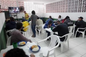 Operação em Santos reforça atenção a pessoas em situação de rua