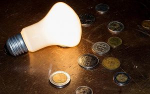 Dicas para economizar energia em casa