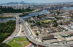 Avança construção de viaduto na Nova Entrada de Santos