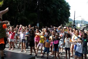 Semana do Brincar em Santos reúne de 80 mil pessoas com atividades por toda a cidade