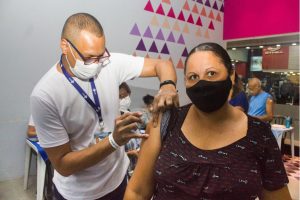 Vicentinos acima de 40 anos já podem receber 4ª dose da vacina contra a covid-19