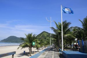 Guarujá é aprovada pelo júri nacional para receber três selos da Bandeira Azul