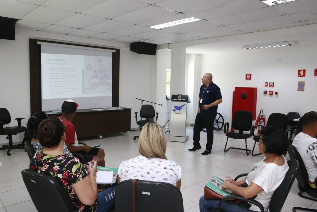 Guarujá abre mais de 90 vagas em cursos de qualificação profissional