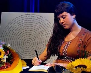 Escritores lançam livros no Festival de Cenas Teatrais em Santos