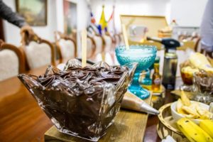 ‘Brigadeiro Raiz do Brasil’ é o doce oficial de São Vicente