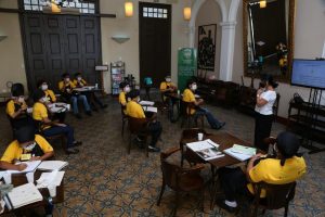 Alunos de restaurante-escola de Santos terão aulas de empreendedorismo e finanças pessoais
